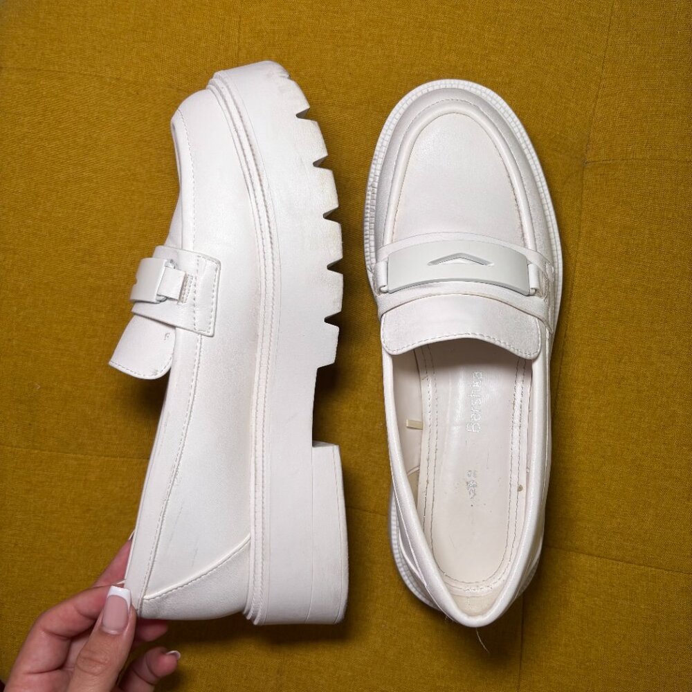 Bershka Women’s White Chunky Square-Toe Loafers Slip-On Platform Casual Shoes - Picture 4 of 5